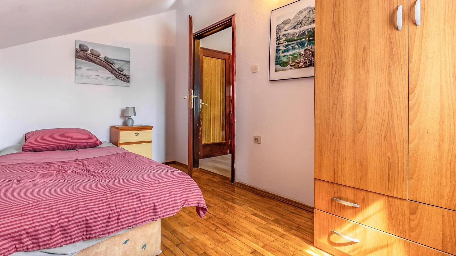 3 Bedroom Gorgeous Home In Medulin Croatia