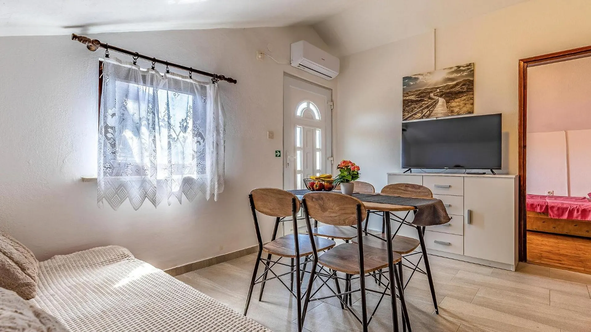 Holiday home 3 Bedroom Gorgeous Home In Medulin Croatia